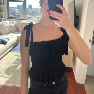 Aritiza black shoulder tie tank